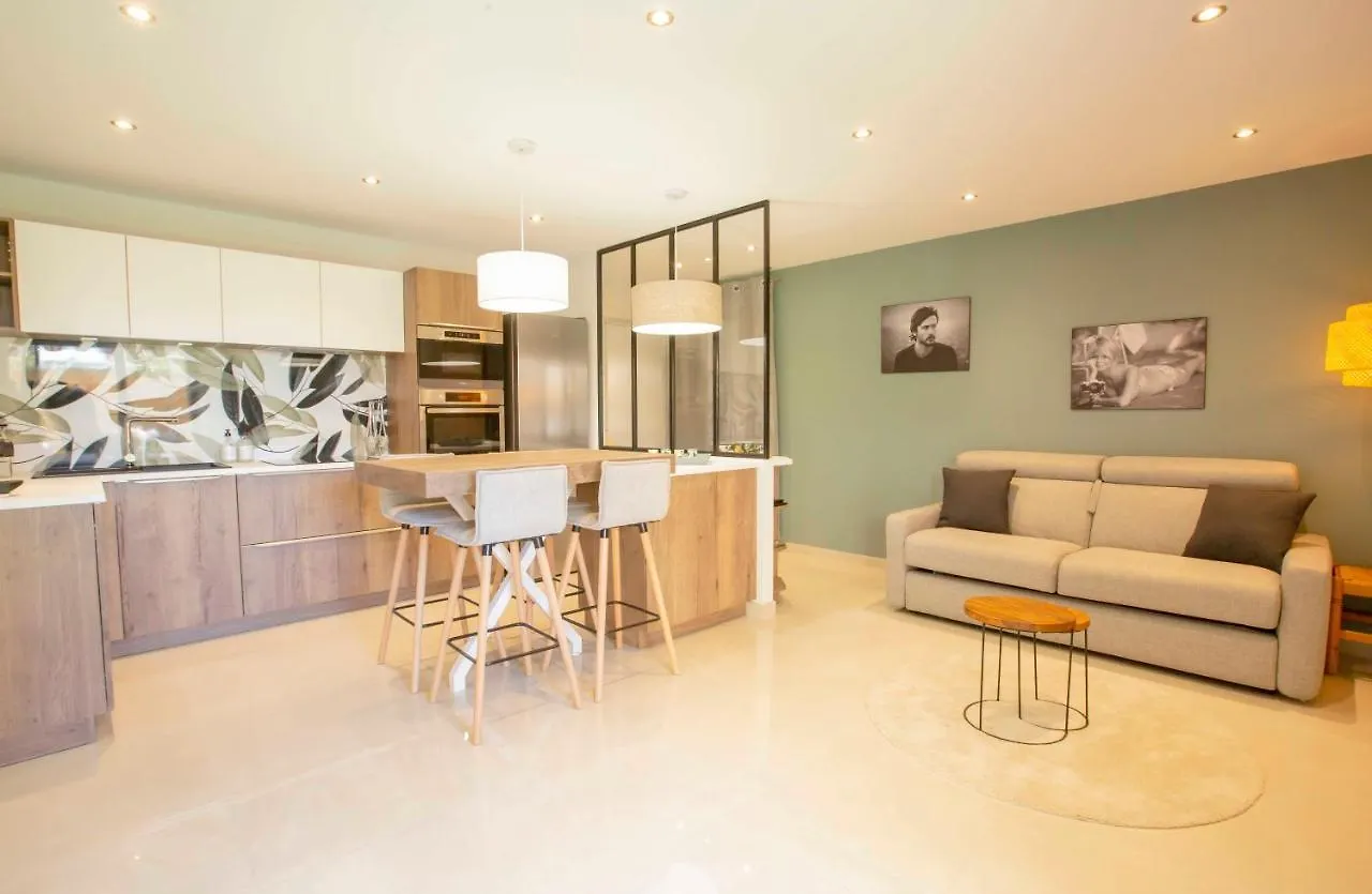 Appartement Le P'TIT MAX, spacieux centre SAINTE MAXIME